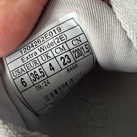 Brooks Adrenaline GTS 24 Supportive Womens 6 2E Gray Pink Shoes Sneakers - Picture 5 of 16